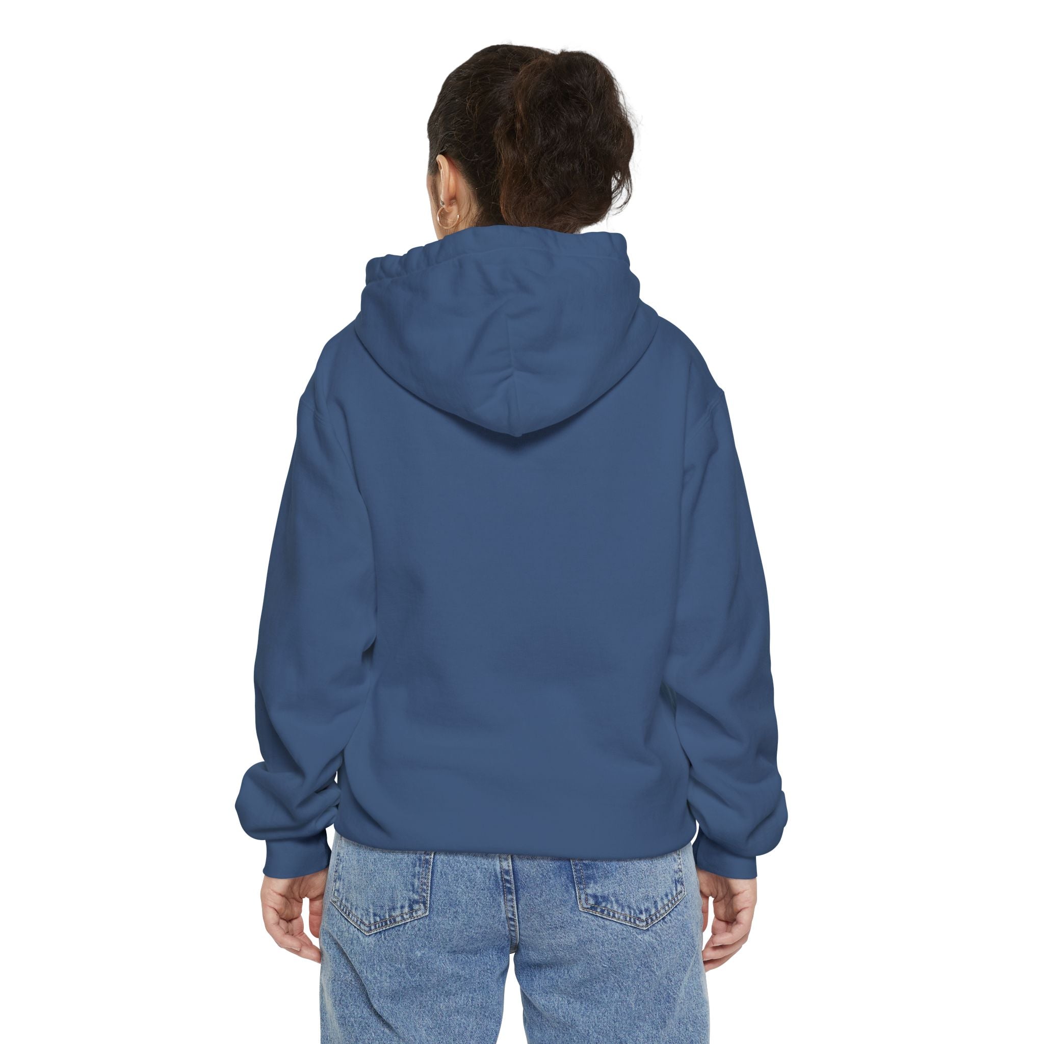 California Dreamin’ Hoodie – Unisex Garment-Dyed Comfort for Travel & Relaxation