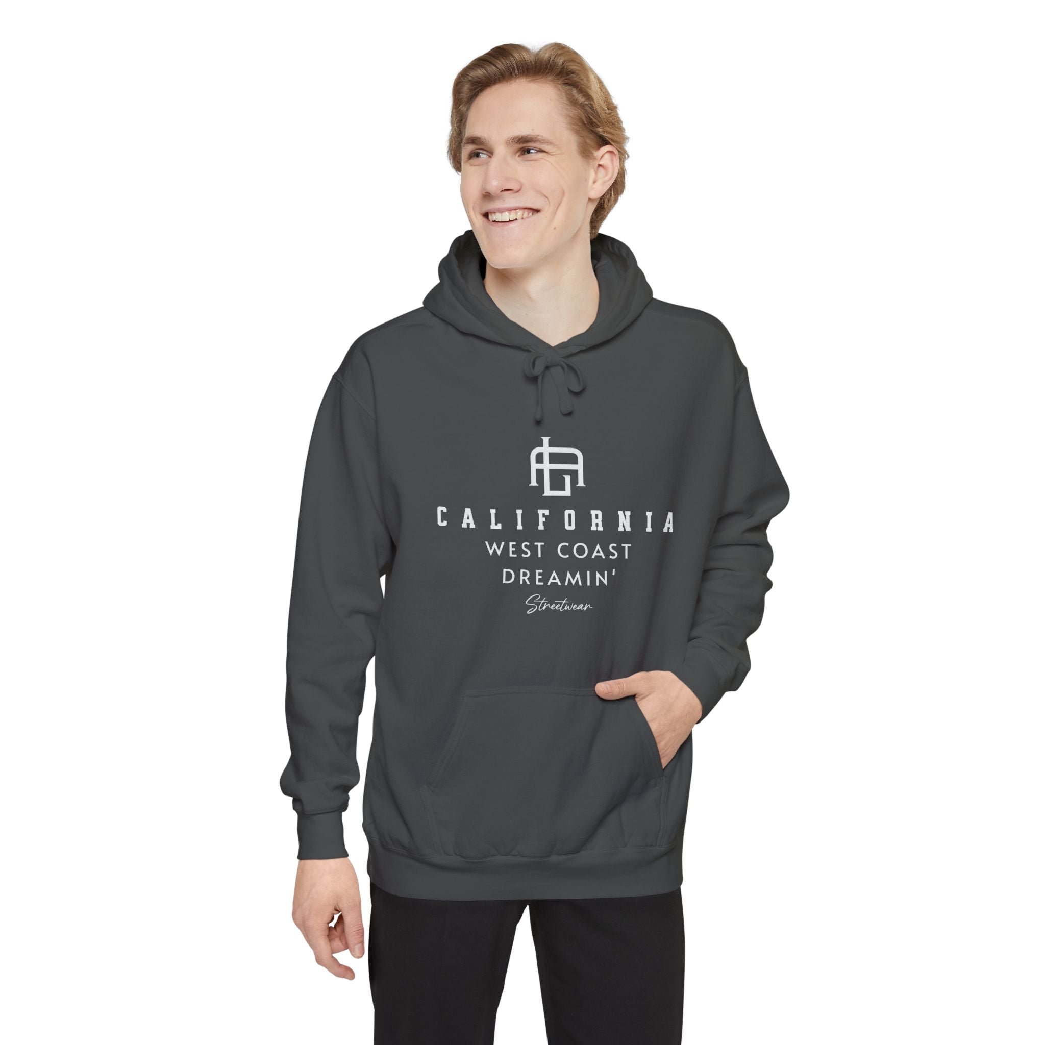 California Dreamin’ Hoodie – Unisex Garment-Dyed Comfort for Travel & Relaxation