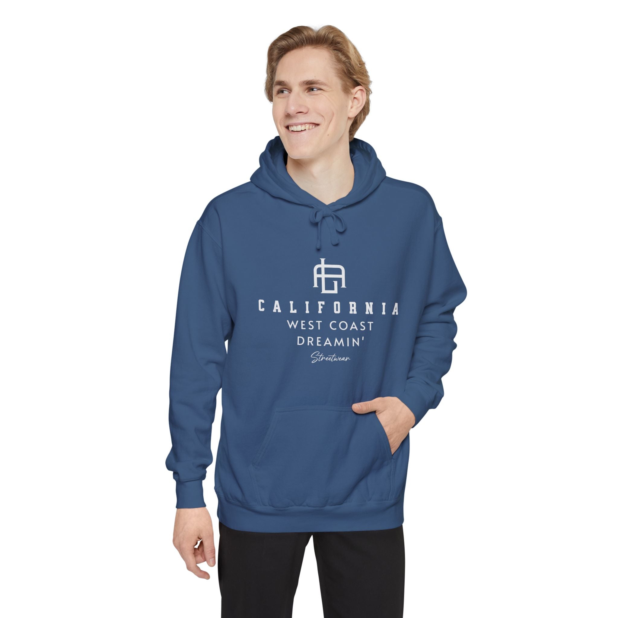 California Dreamin’ Hoodie – Unisex Garment-Dyed Comfort for Travel & Relaxation